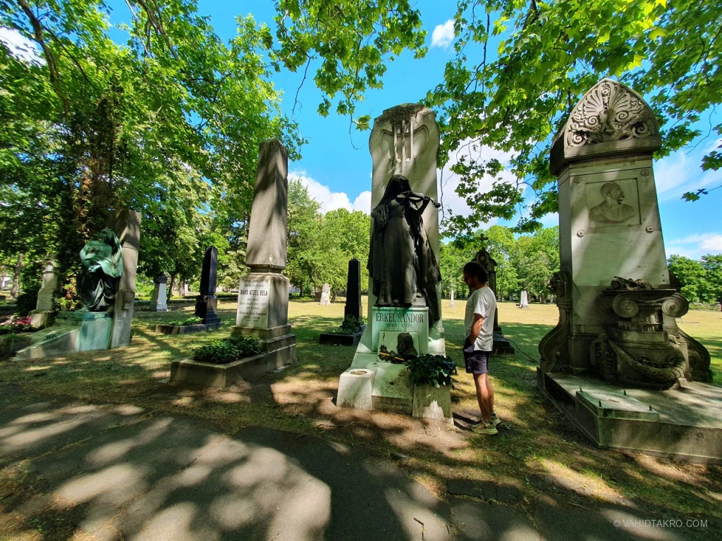 s-ndor-erkel-tomb-vahidtakro.webp
